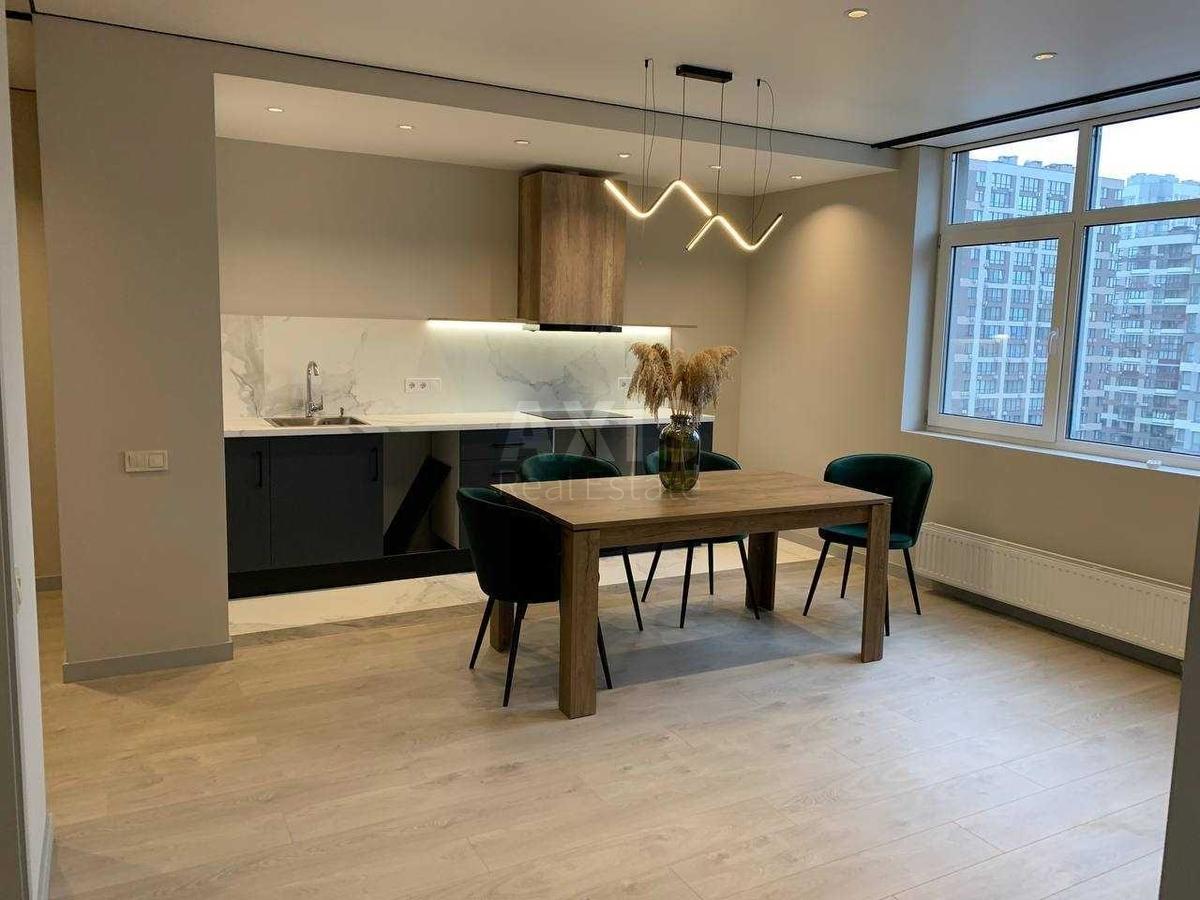 2k apartment vul. Rodyny Kristeriv 201