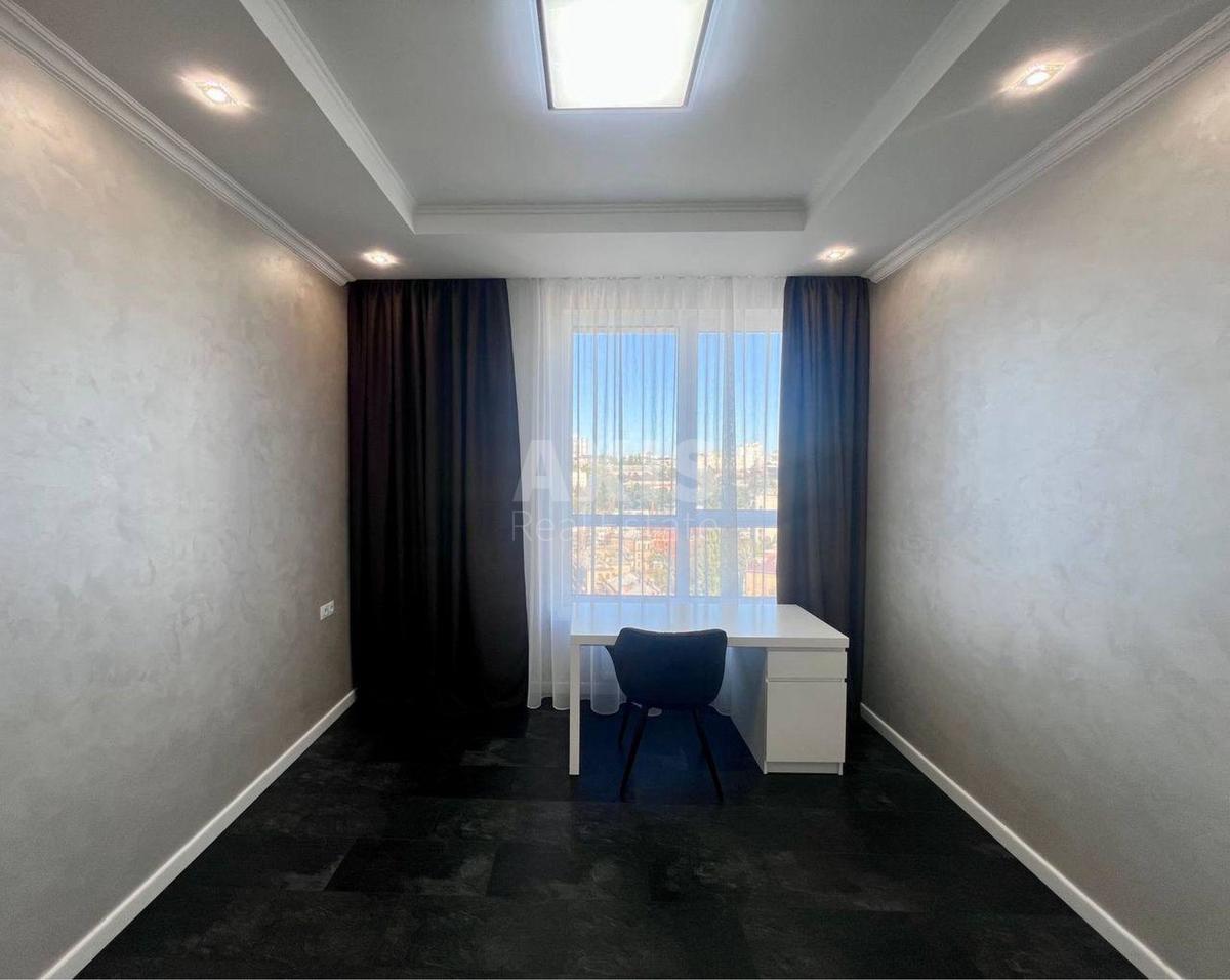 3k apartment bul. Lesi Ukrai'nky 76