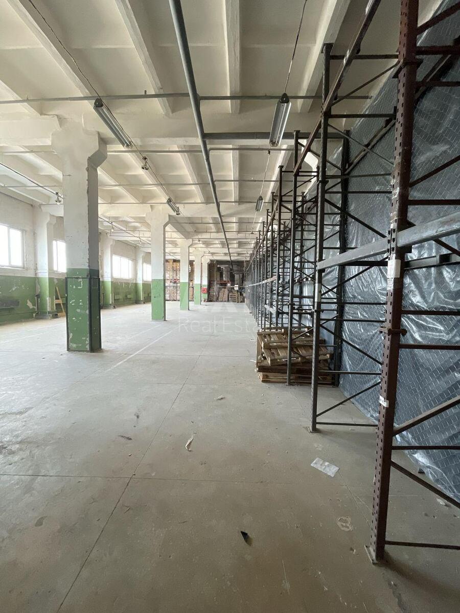 Service object vul. Jakuts'ka 8, 190m2567780