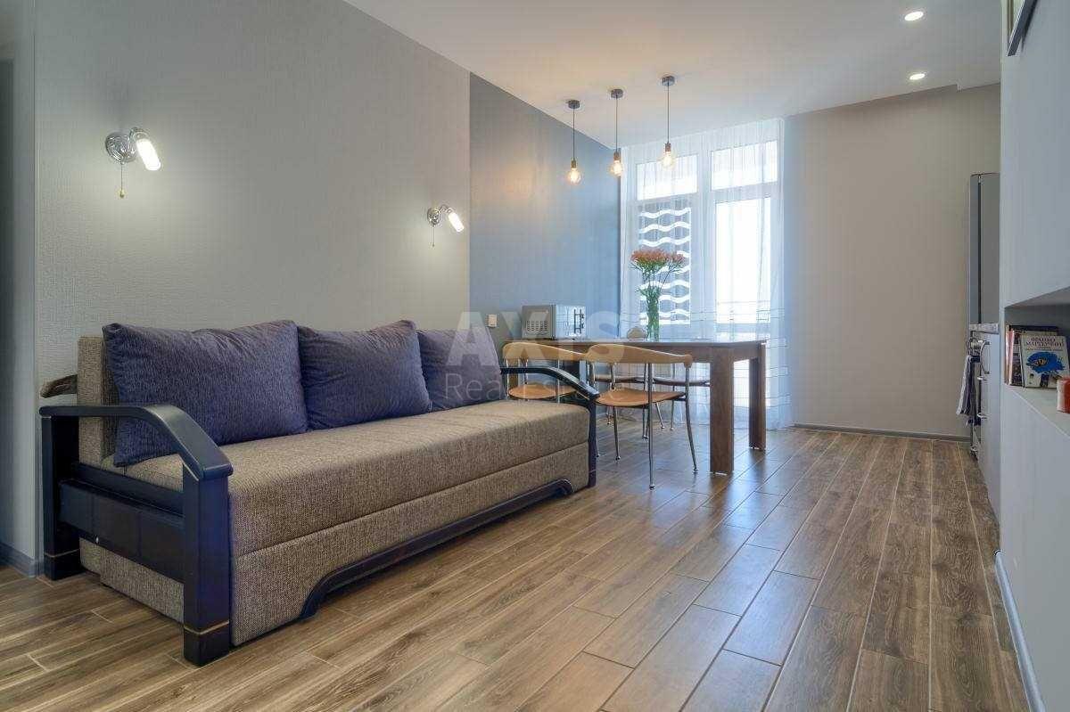 1k apartment vul. Lypkivs'kogo Vasylja Mytropolyta 37В3