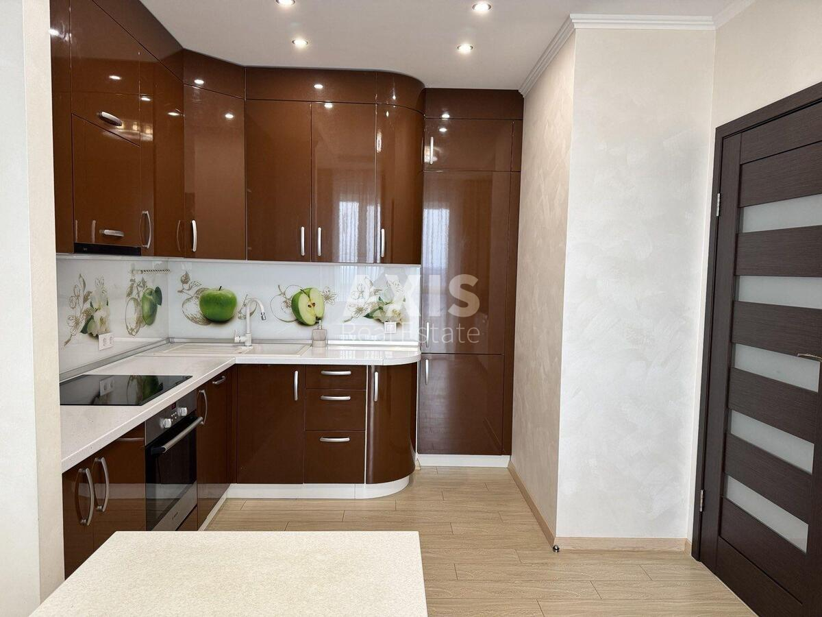 2k apartment vul. Zarichna 1537660