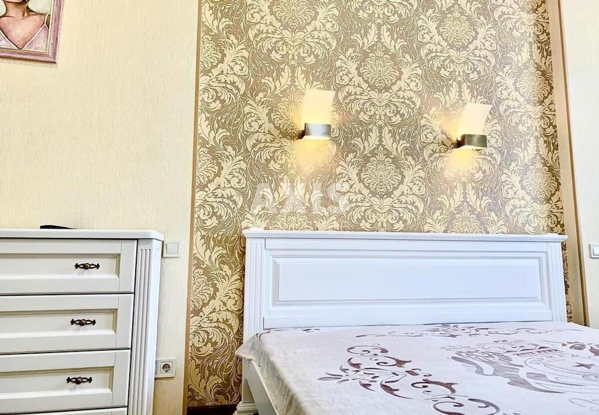 2k apartment vul. Zhyljans'ka 118568730