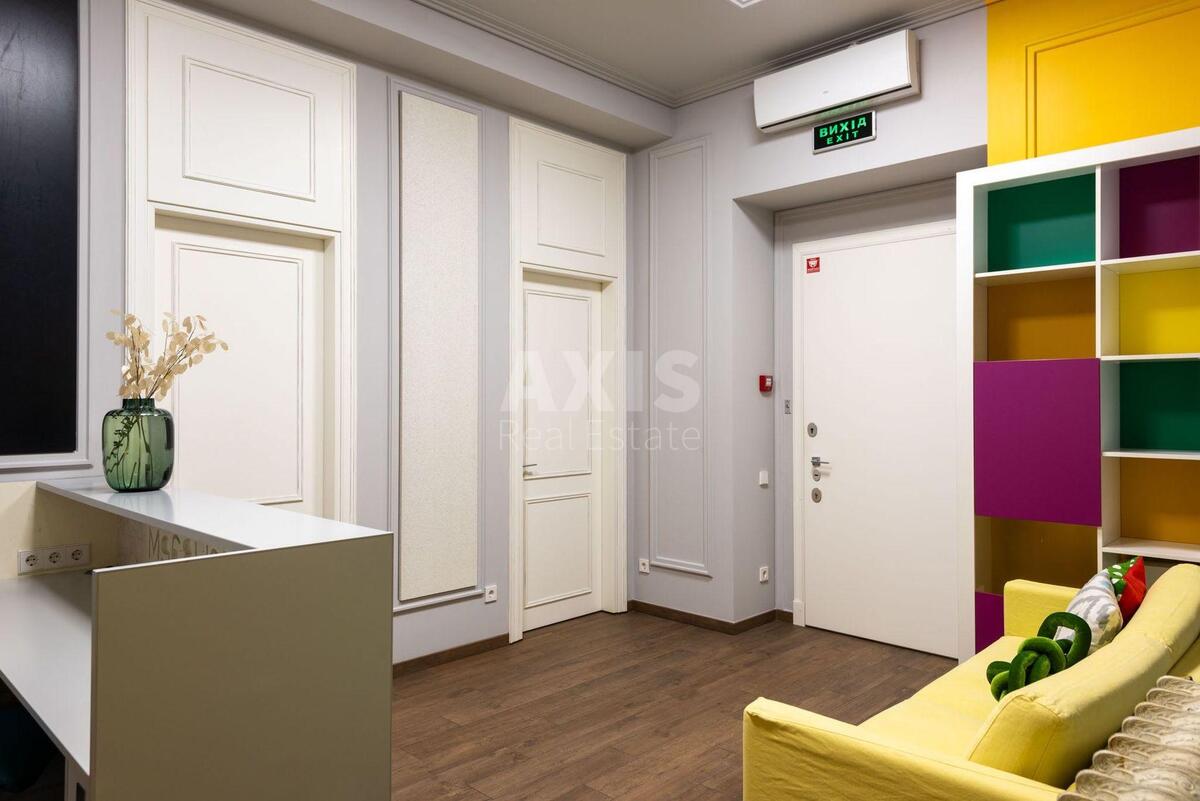 Office vul. Pushkins'ka 33, 109m21