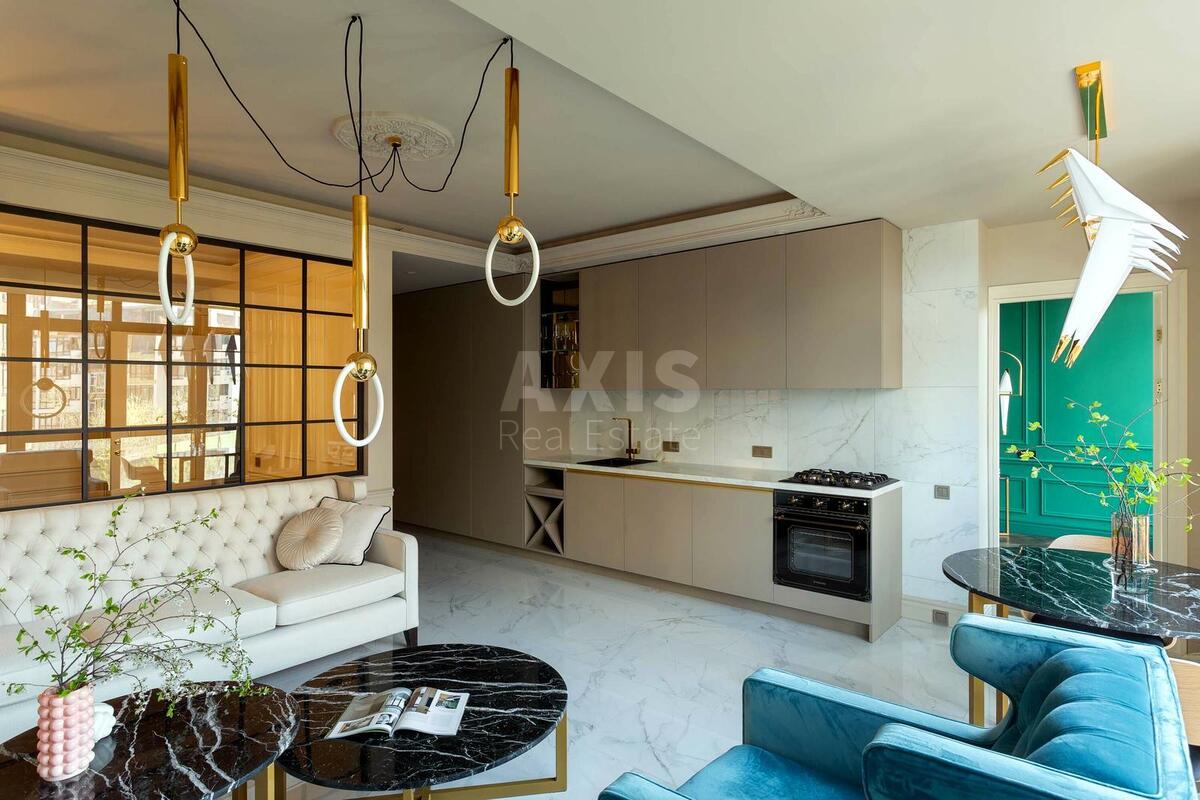 3k apartment vul. Glybochyc'ka 13