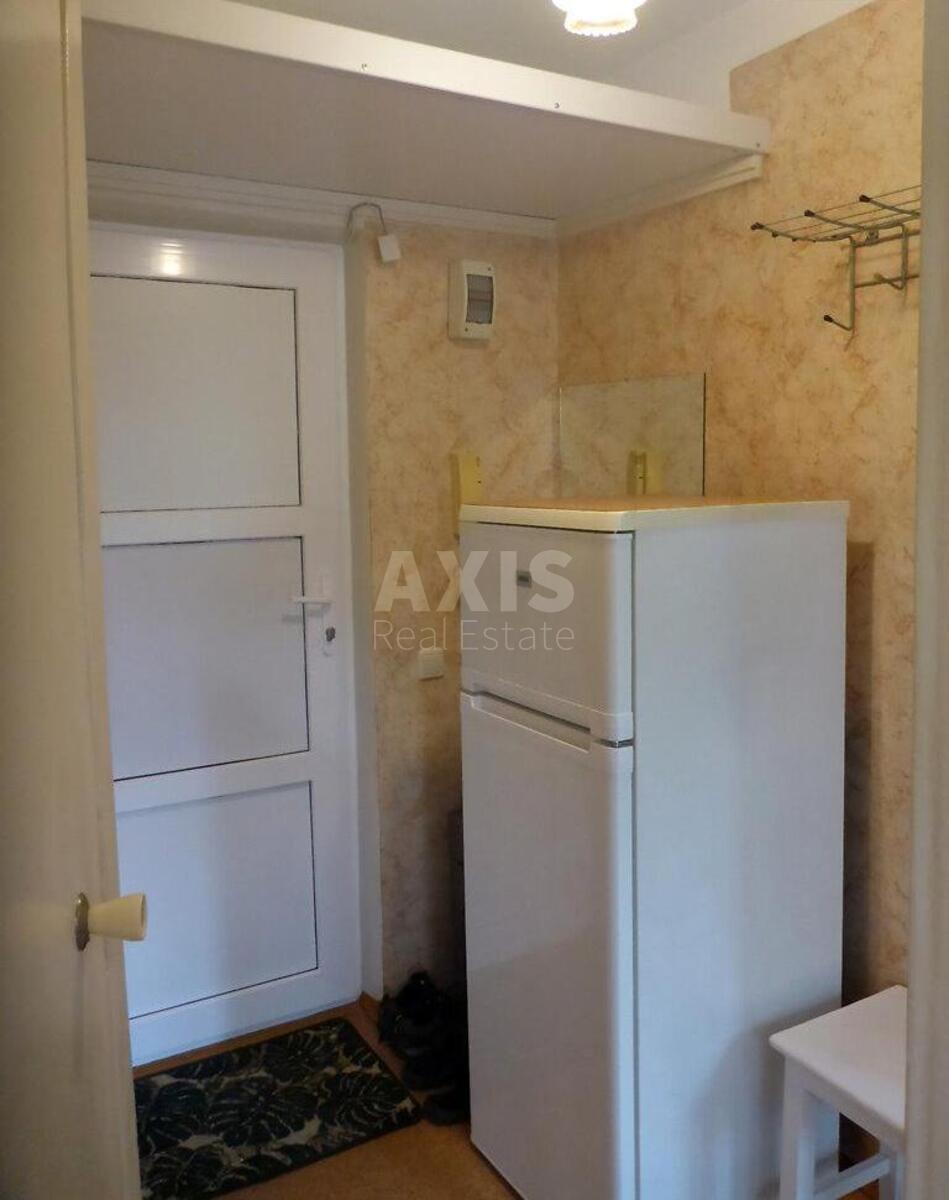 1k apartment vul. Zlatopil's'ka 31