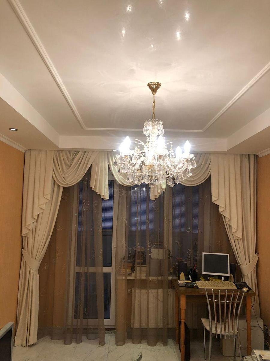 2k apartment vul. Gradyns'ka 10А5