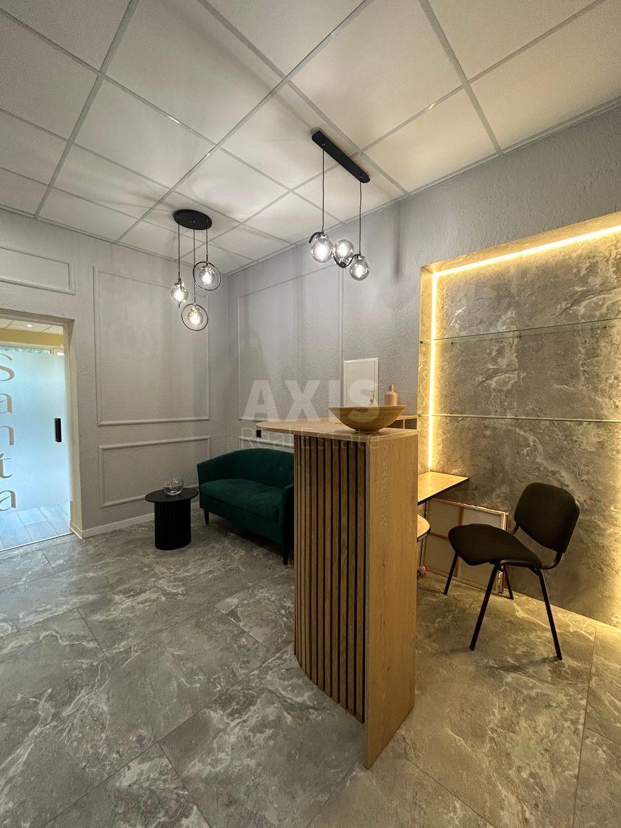 Office vul. Obolons'ka naberezhna 15, 110m2584372