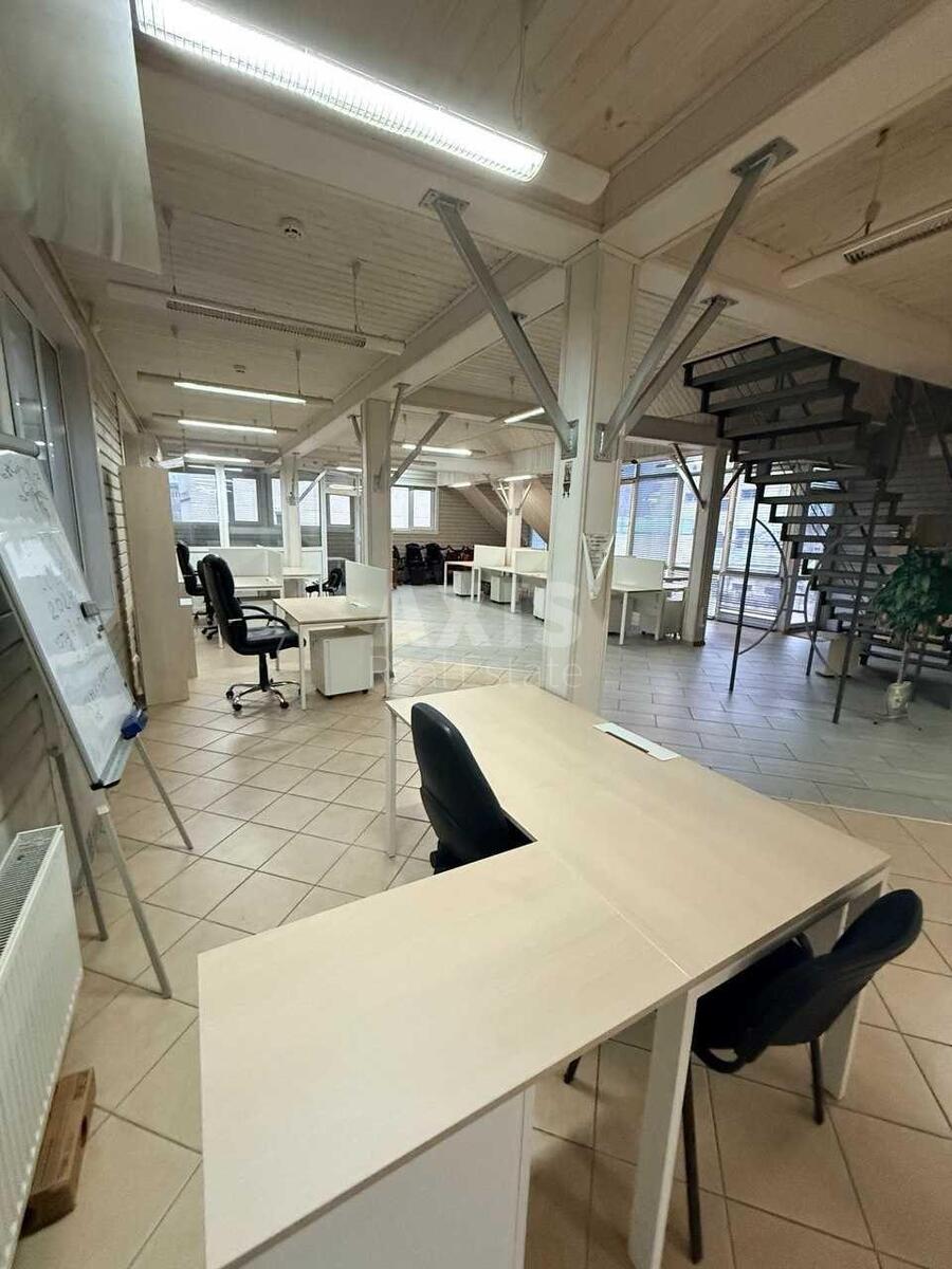 Office vul. Nyzhn'ojurkivs'ka 37, 254m2630519