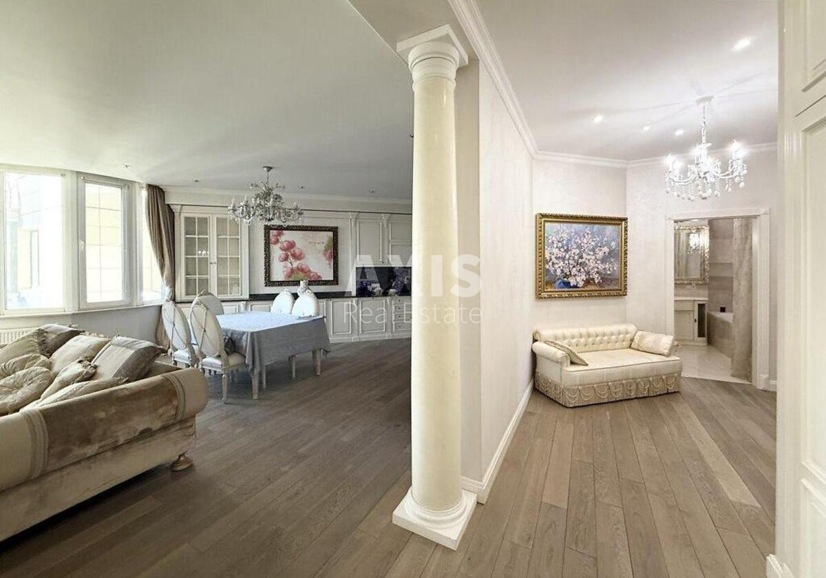 3k apartment vul. Barbjusa Anri 37/15