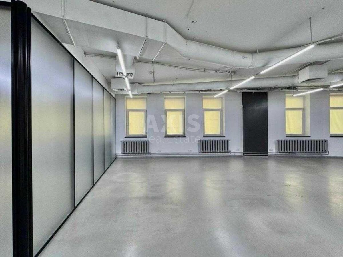 Office bul. Lesi Ukrai'nky 23Б, 412m2590433