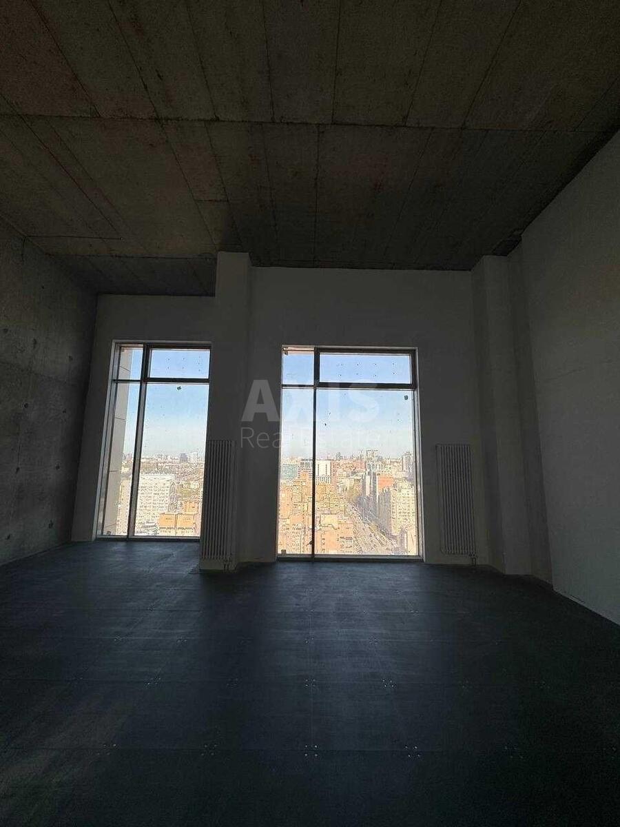 Office vul. Antonovycha 118, 412m21
