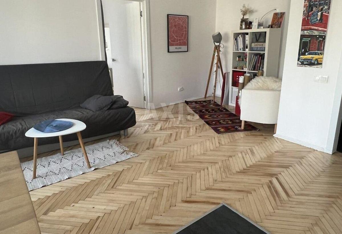 2k apartment vul. Kravchuka Myhajla 232