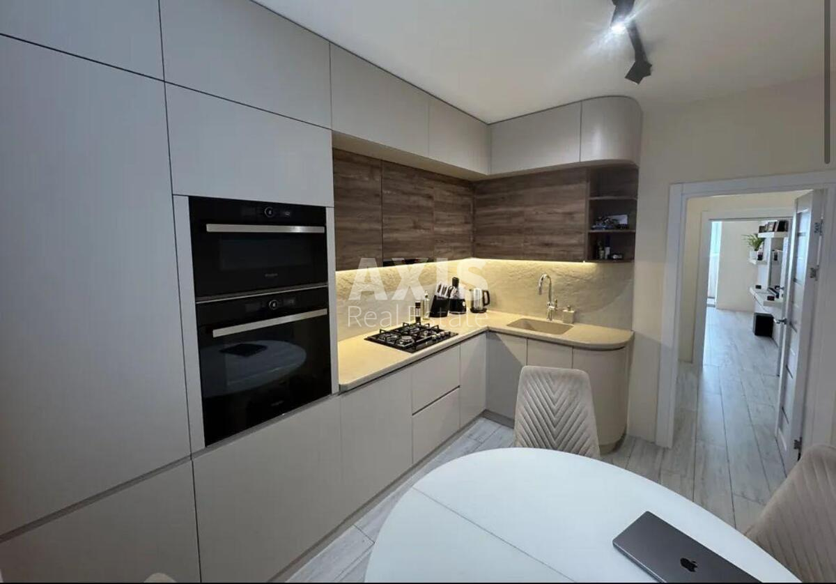 2k apartment vul. Hetmana Pavla Polubotka 18А604300
