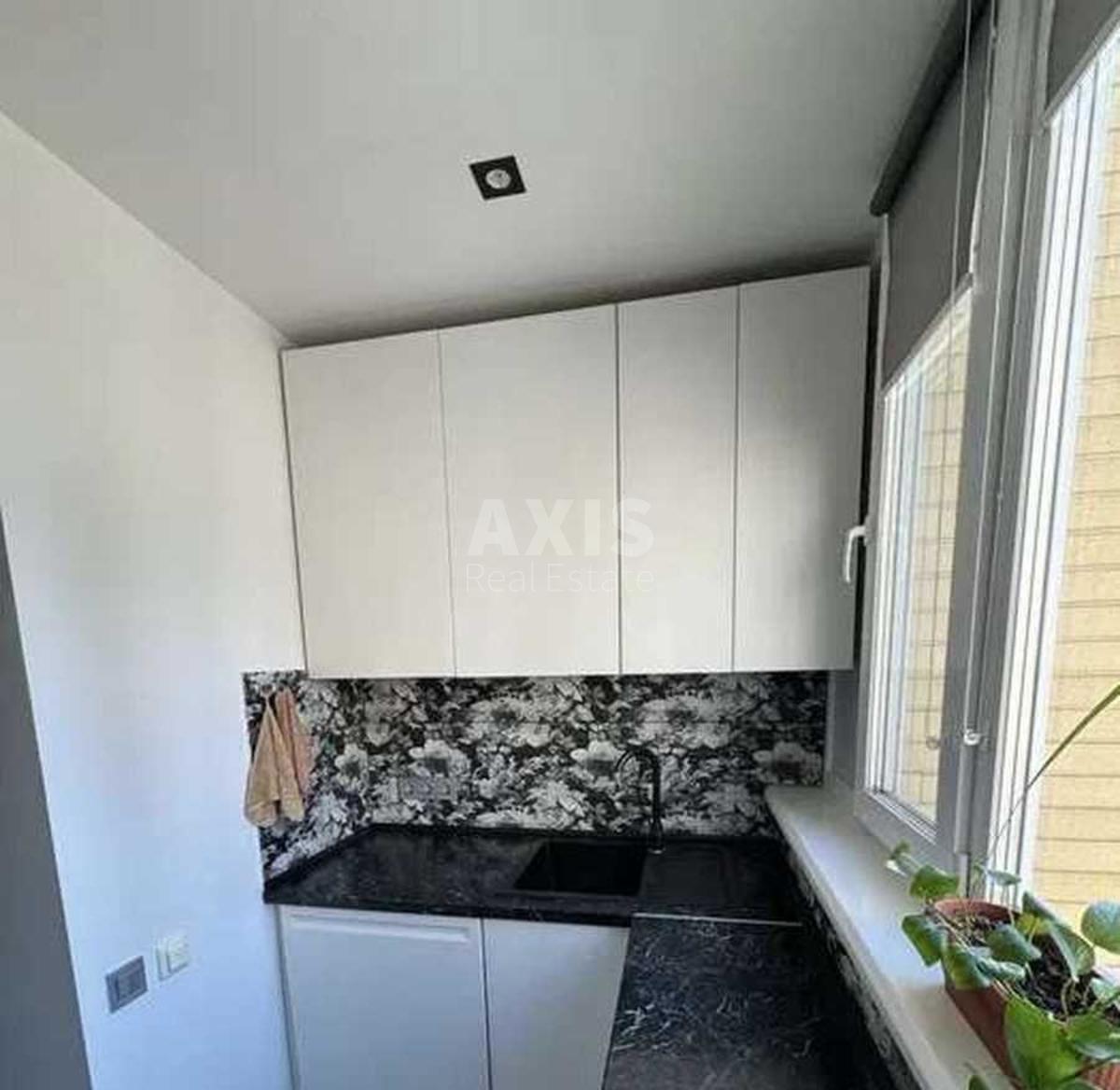 1k apartment vul. Myhajla Maksymovycha 3Г1