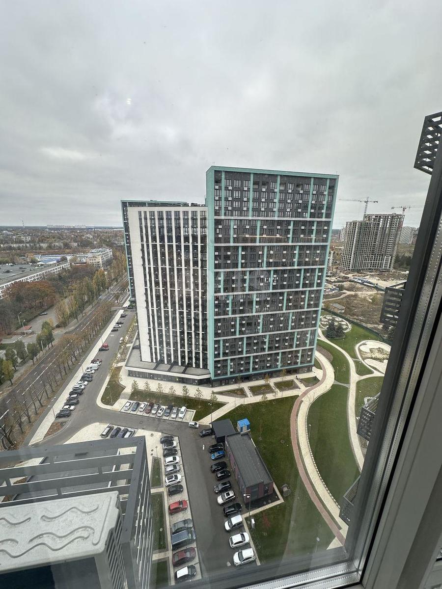 3k apartment vul. Pivnichno-Syrec'ka 110