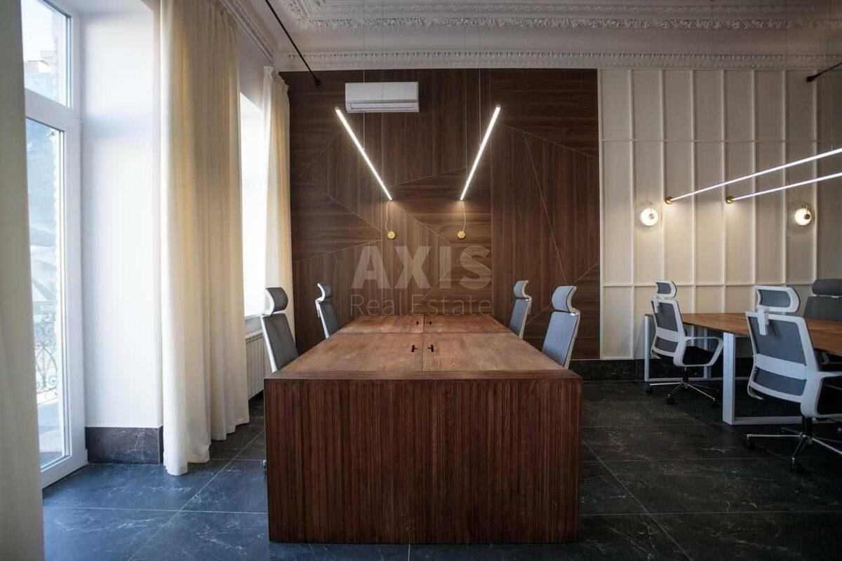 Office vul. Velyka Vasyl'kivs'ka 38, 100m25