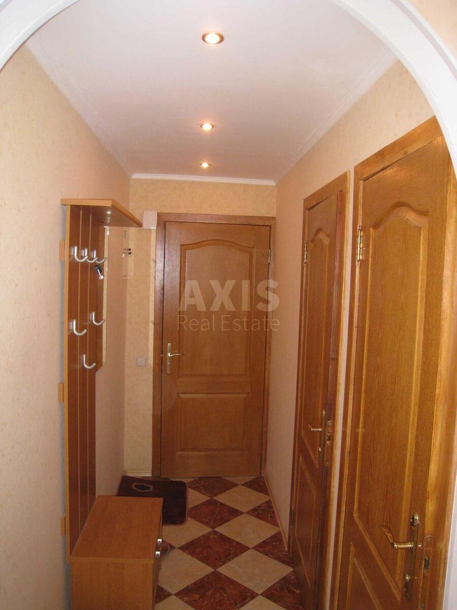 3k apartment vul. Okipnoi' Rai'sy 78