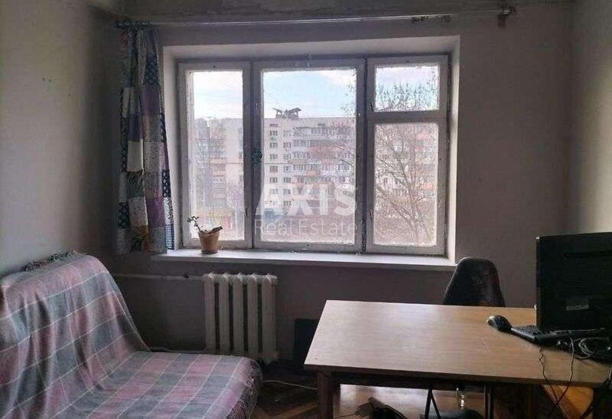 3к квартира пр-т Голосеевский 890