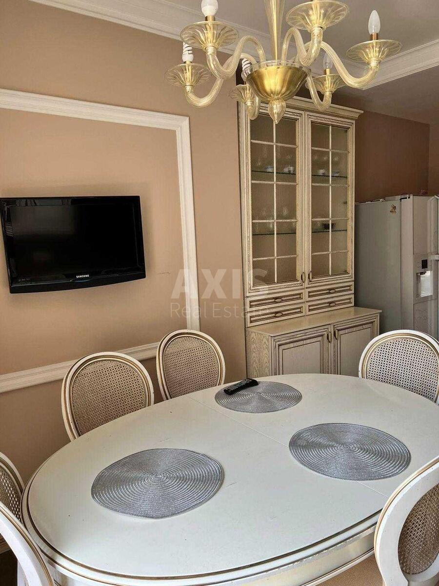 4k apartment vul. Shhekavyc'ka 30/39596761