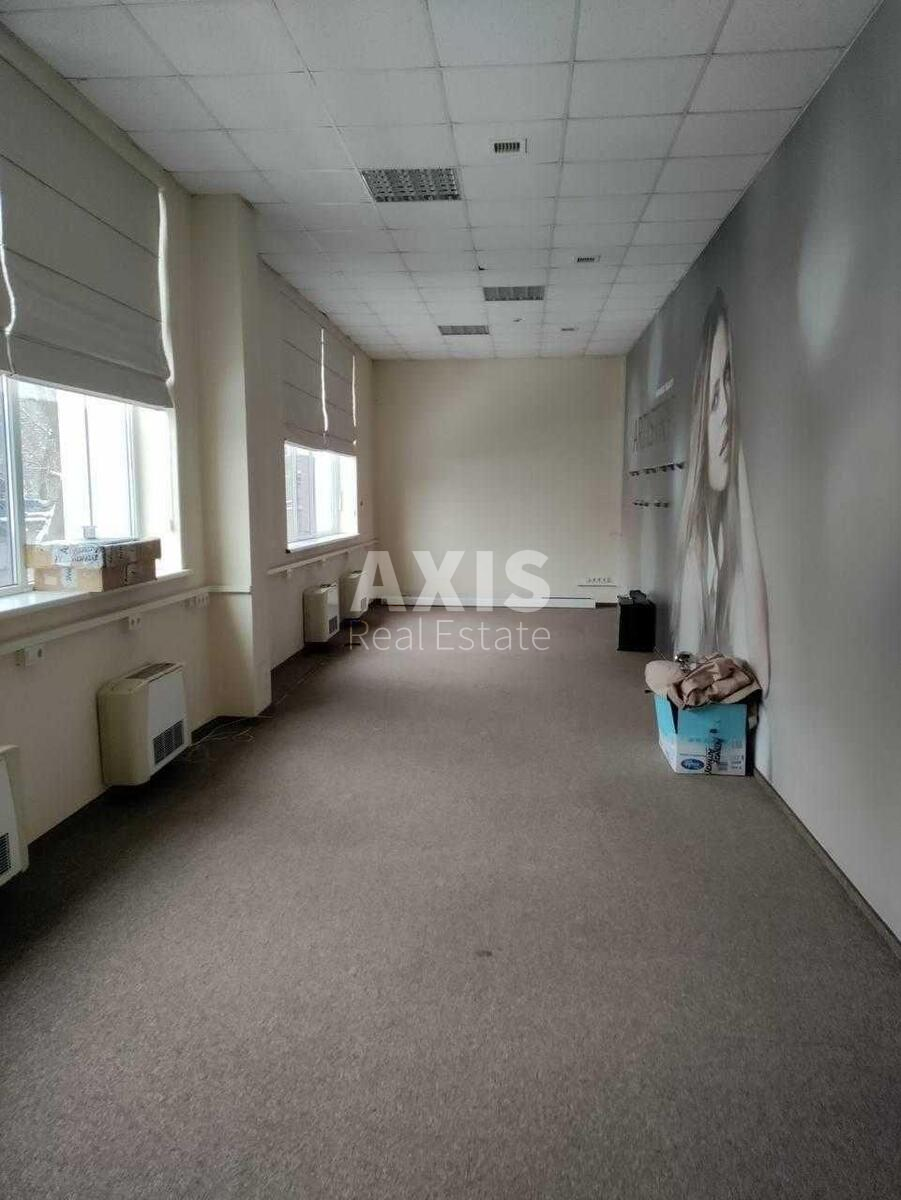 Office vul. Saksagans'kogo 40/85, 256m2