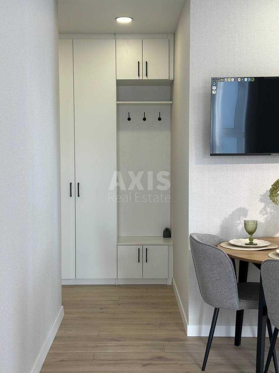 2k apartment vul. Virmens'ka 8/1273