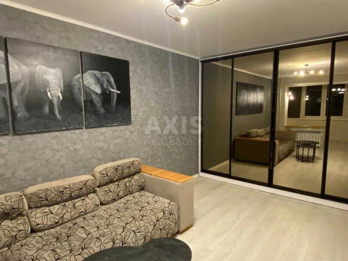 2k apartment vul. Malyshka Andrija 134
