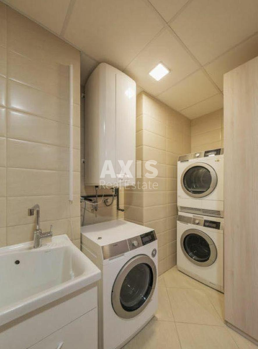 4k apartment vul. Mazepy Ivana 11Б457529