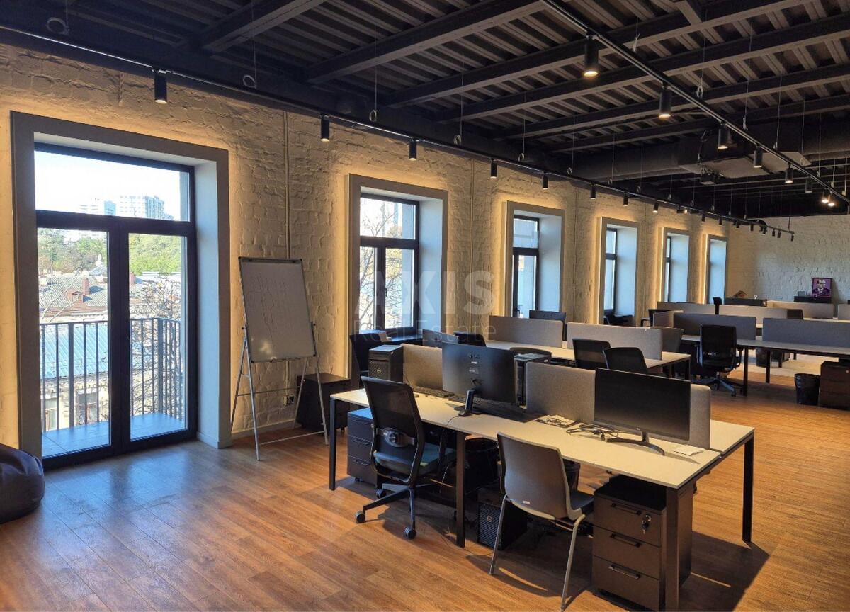 Office vul. Franka Ivana 9, 250m2607037