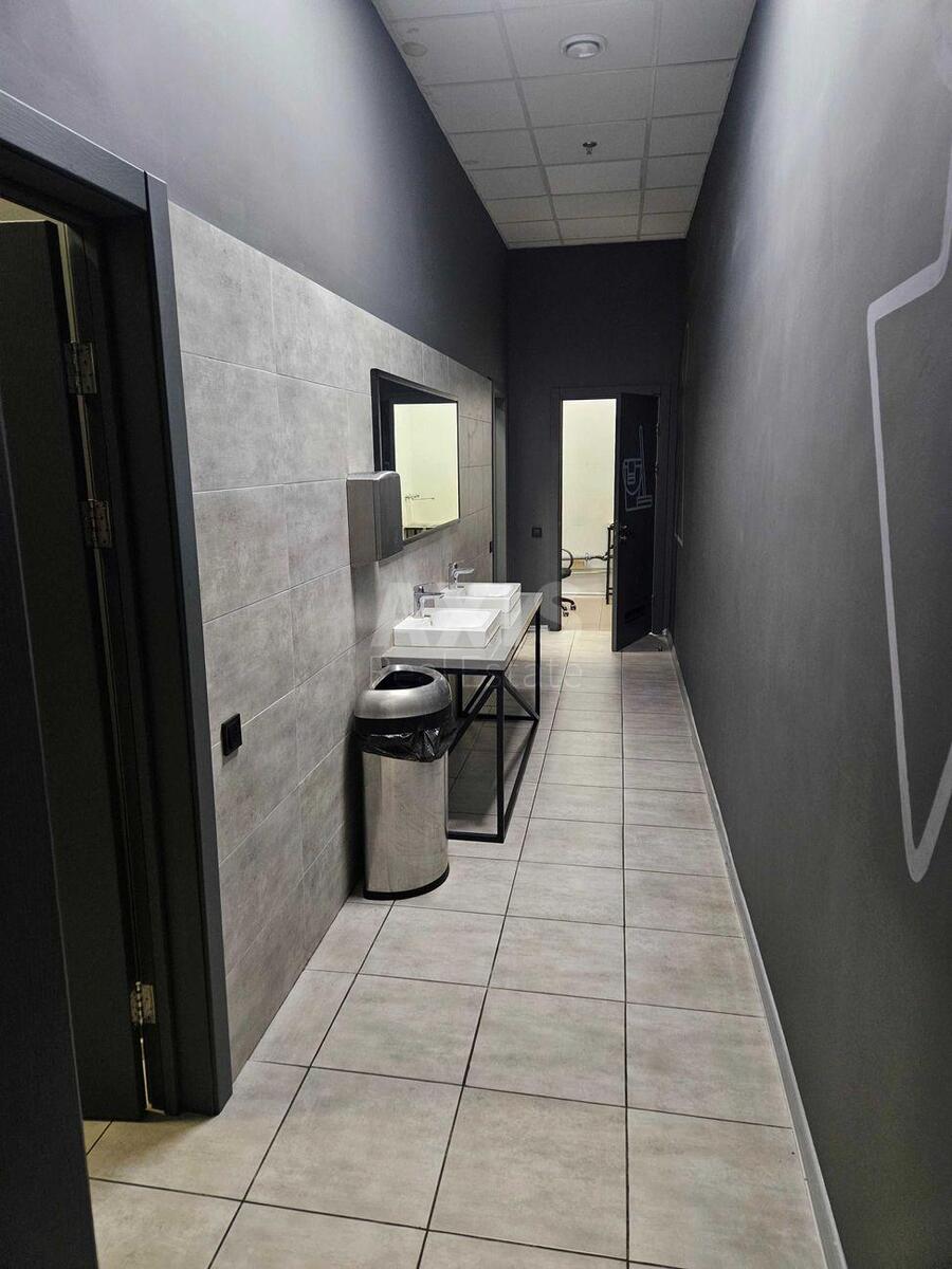 Office vul. Borshhagivs'ka 154, 886m2565905