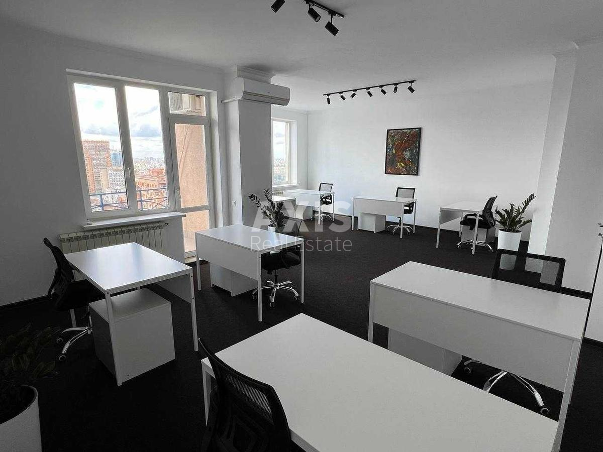 Office vul. Knyaziv Ostrozkykh 46/2, 68m2392811