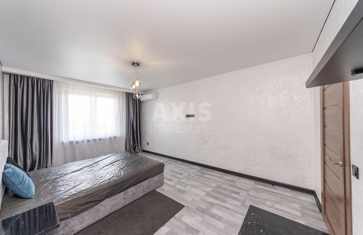 1k apartment vul. Revuc'kogo 54577068