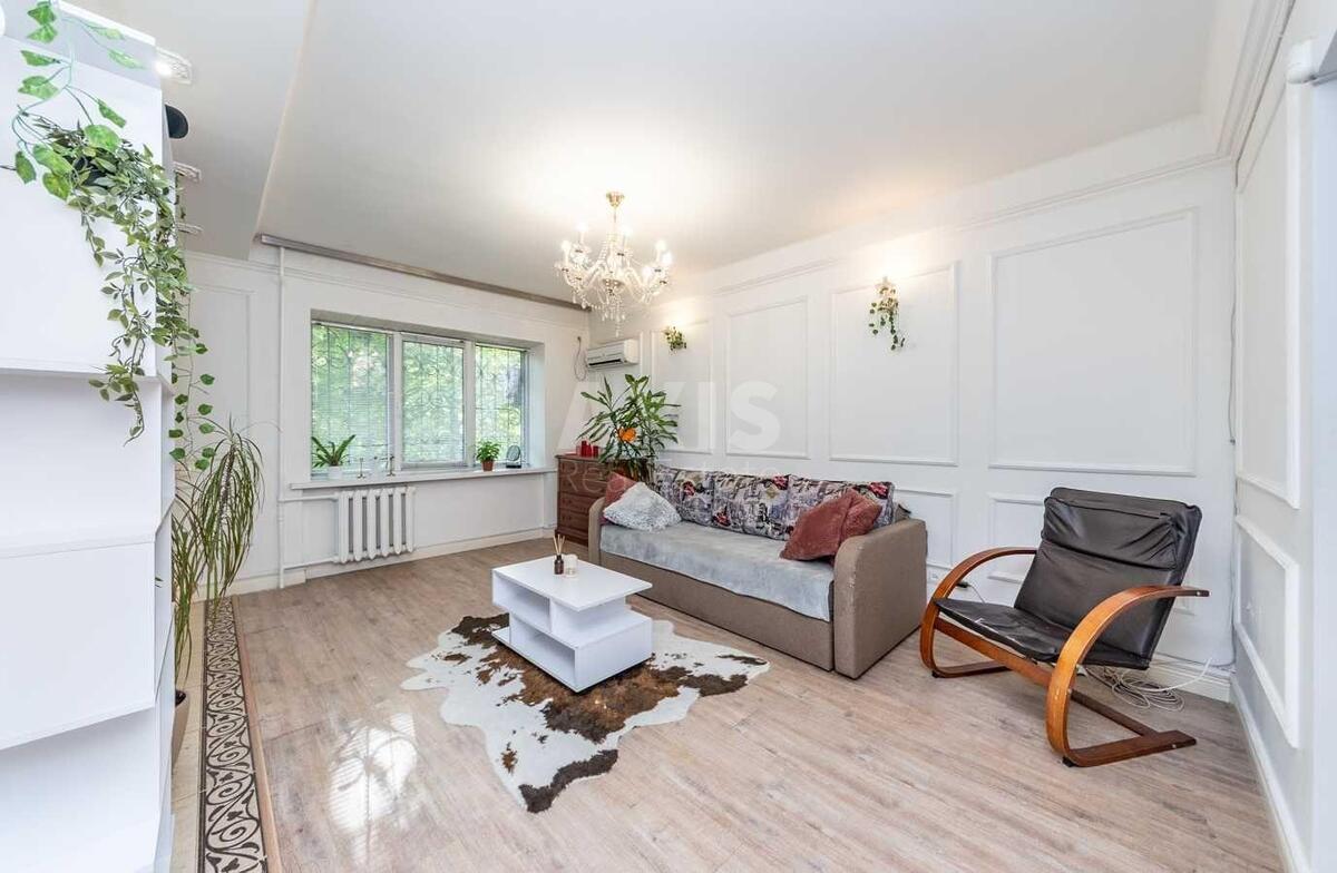2k apartment vul. Kikvidze 345
