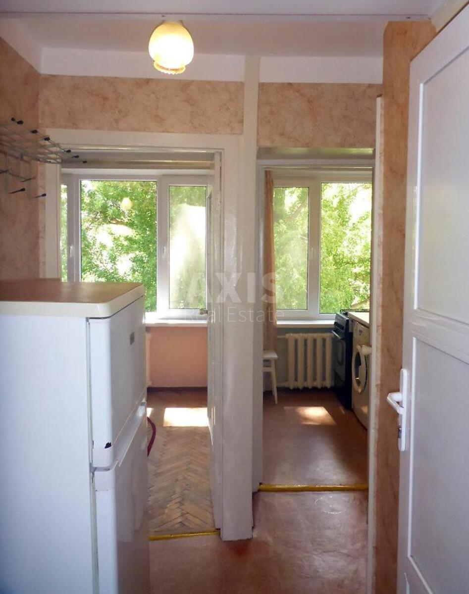 1k apartment vul. Zlatopil's'ka 32
