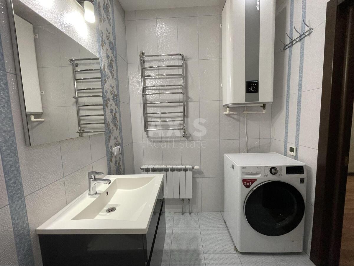 2k apartment vul. Sikors'kogo Igorja Aviakonstruktora 47