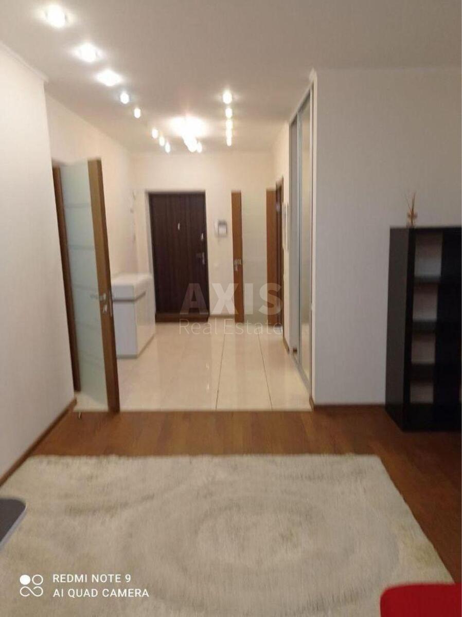 2k apartment vul. Lobanovs'kogo 4Г6