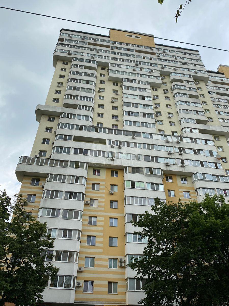 1k apartment vul. Naumova Generala 6610