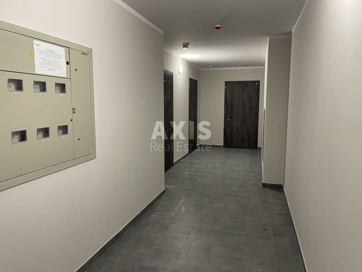 1k apartment vul. Myhajla Maksymovycha 323