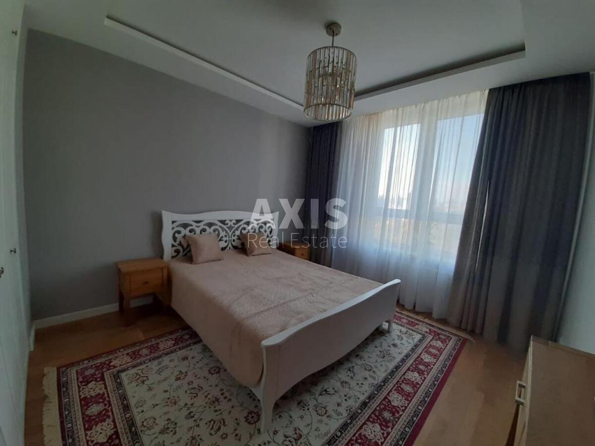3k apartment vul. Vyshgorods'ka 453