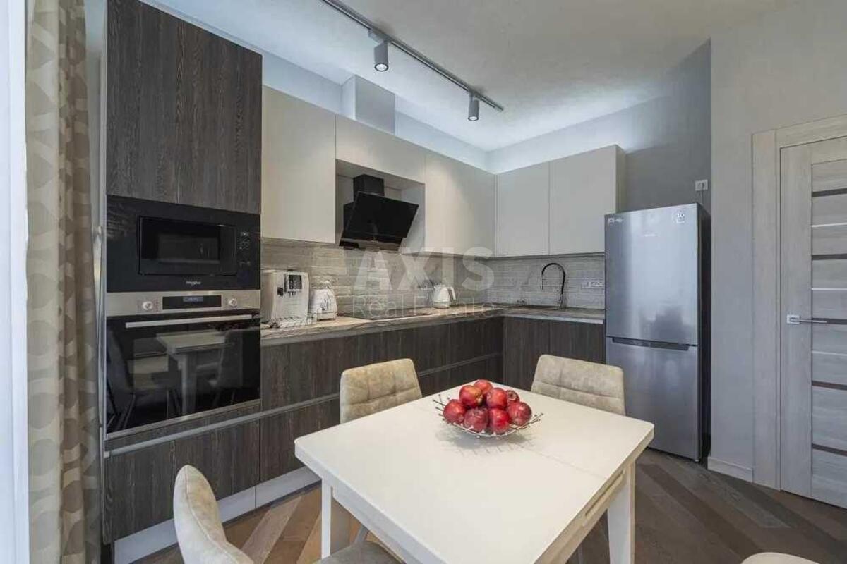 1k apartment vul. Glybochyc'ka 13