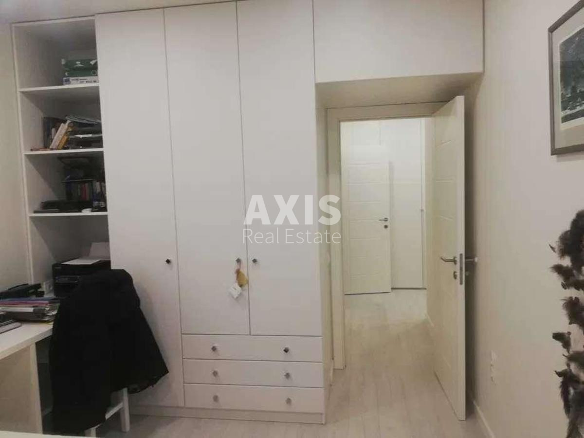 3k apartment vul. Sverstjuka Jevgena 46