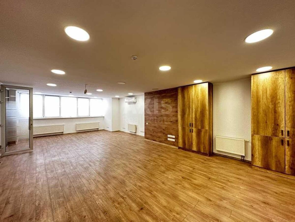 Офис ул. Деловая 5, 500м210