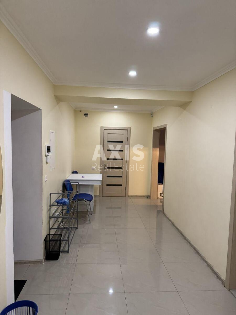 3k apartment vul. Borshhagivs'ka 2067