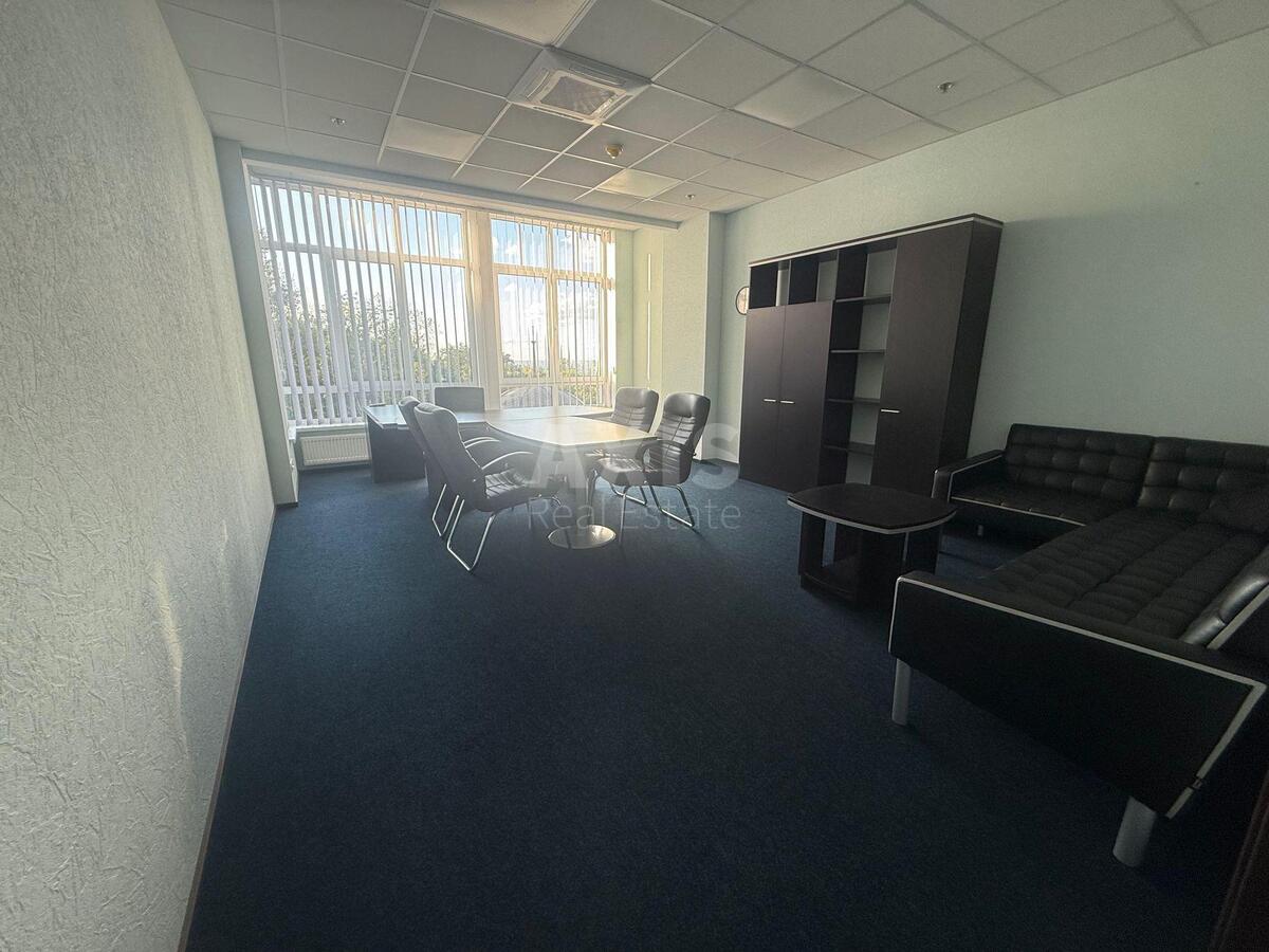 Office vul. Grushevs'kogo Myhajla 9Б, 510m2609829