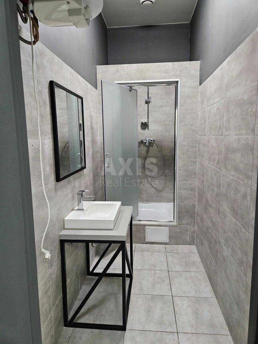Office vul. Borshhagivs'ka 154, 677m25659110