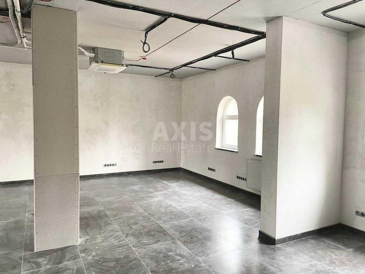 Office vul. Rustaveli Shota 18А, 800m2566151