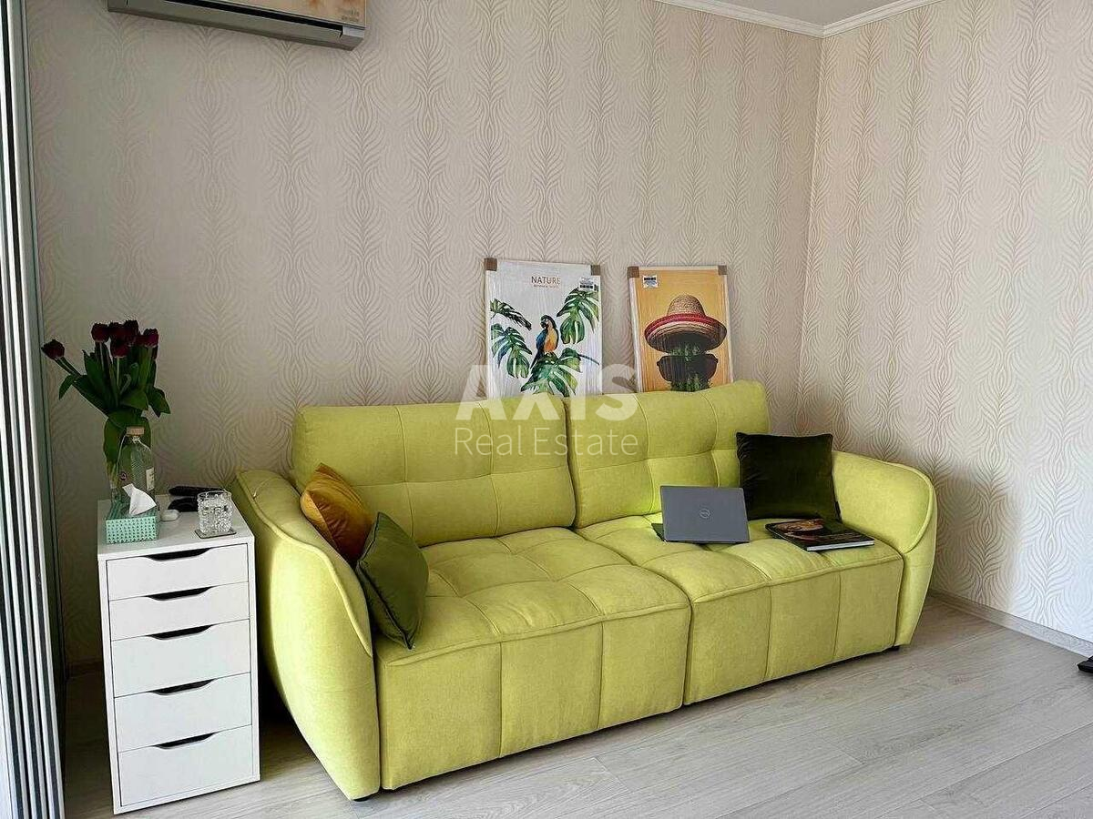 1k apartment vul. Ahmatovoi' Anny 22472453