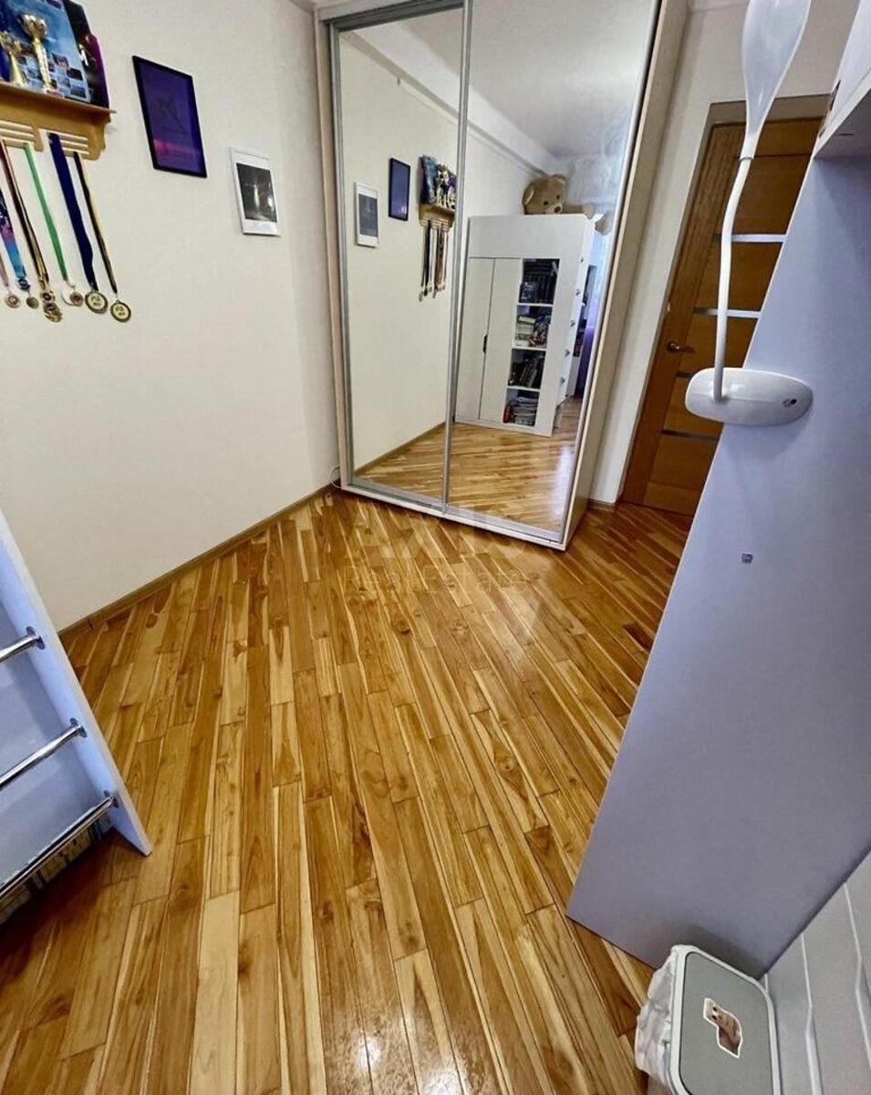 3k apartment vul. Antonova Aviakonstruktora 2/32, корп. 45676011