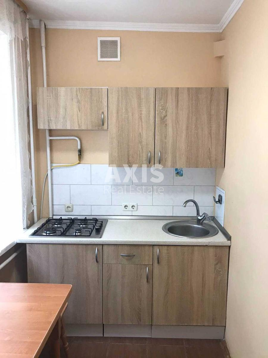 1k apartment vul. Rajevs'kogo Mykoly 28