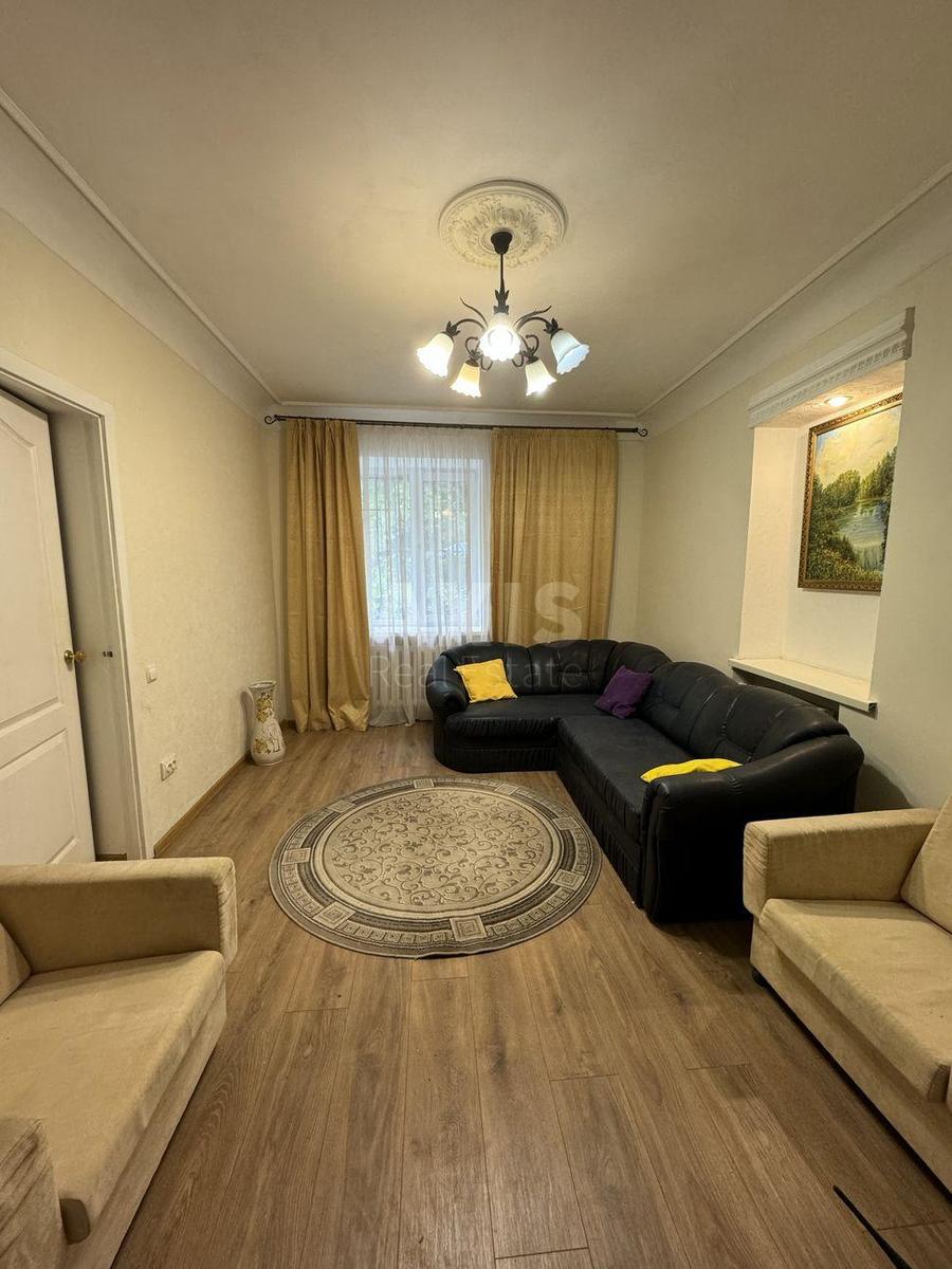 2к квартира ул. Ветрянные горы 60