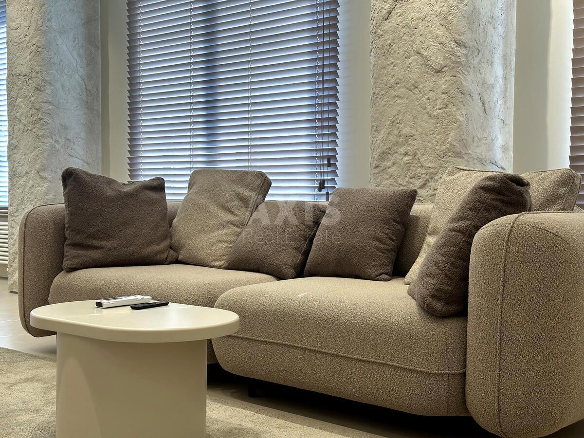 3k apartment vul. Volodymyrs'ka 86А637390